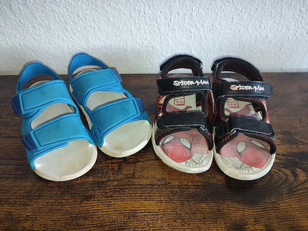 Sandale Schuhe Junge 2 Paar Größe 27 Spiderman und Adidas 