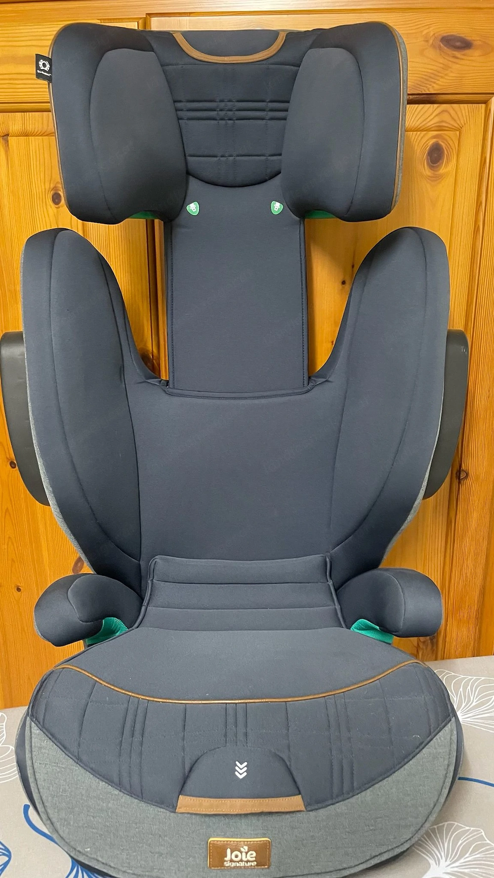 Auto-Kindersitz JOIE Signature i-Traver 3,5-12 Jahre (100-150cm KGr) neuwertig