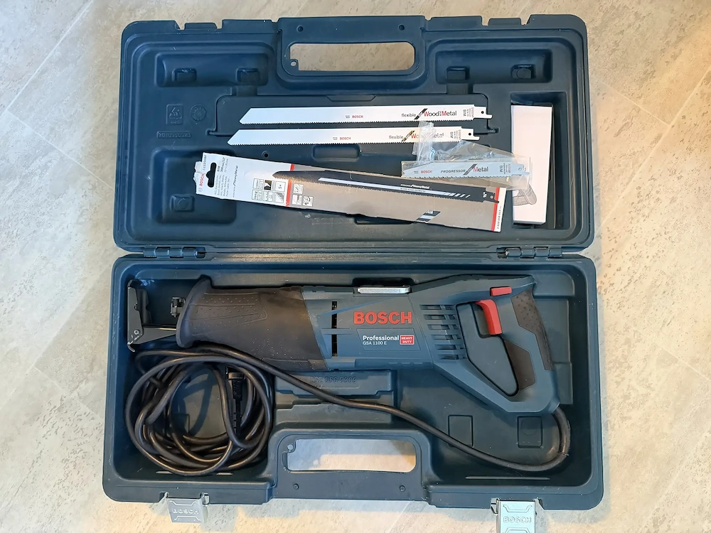 Bosch Professional Säbelsäge GSA 1100