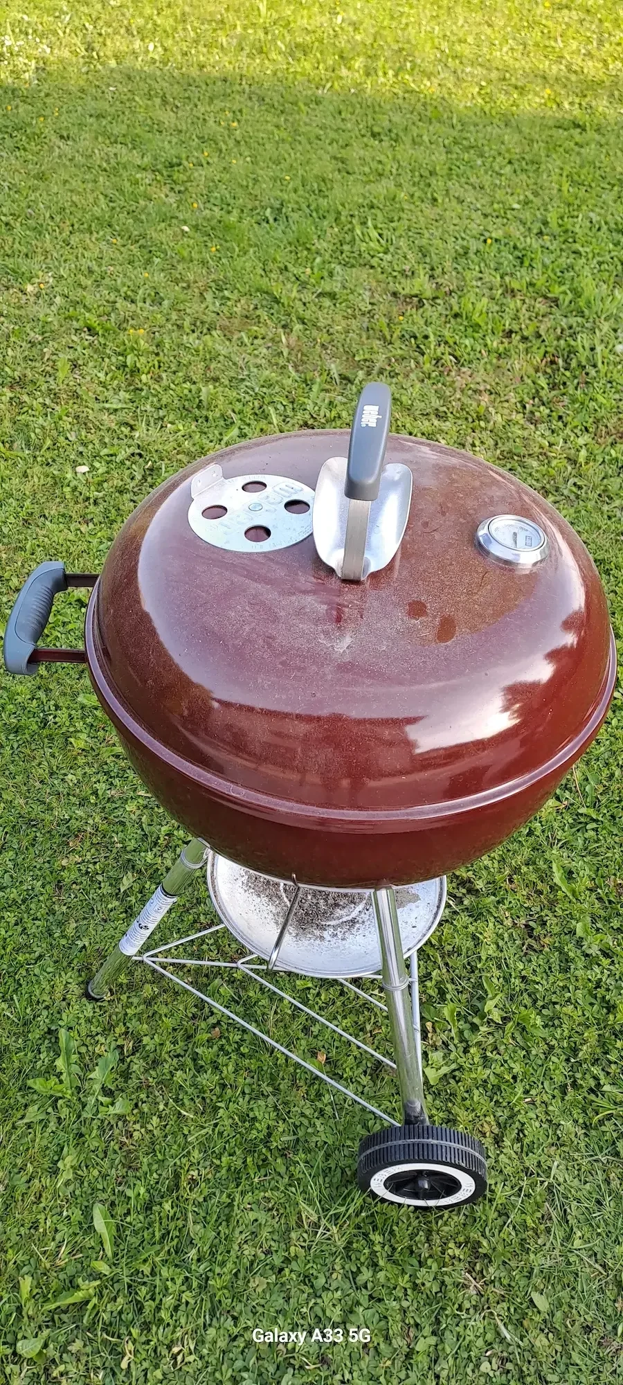 Weber Holzkohlegrill