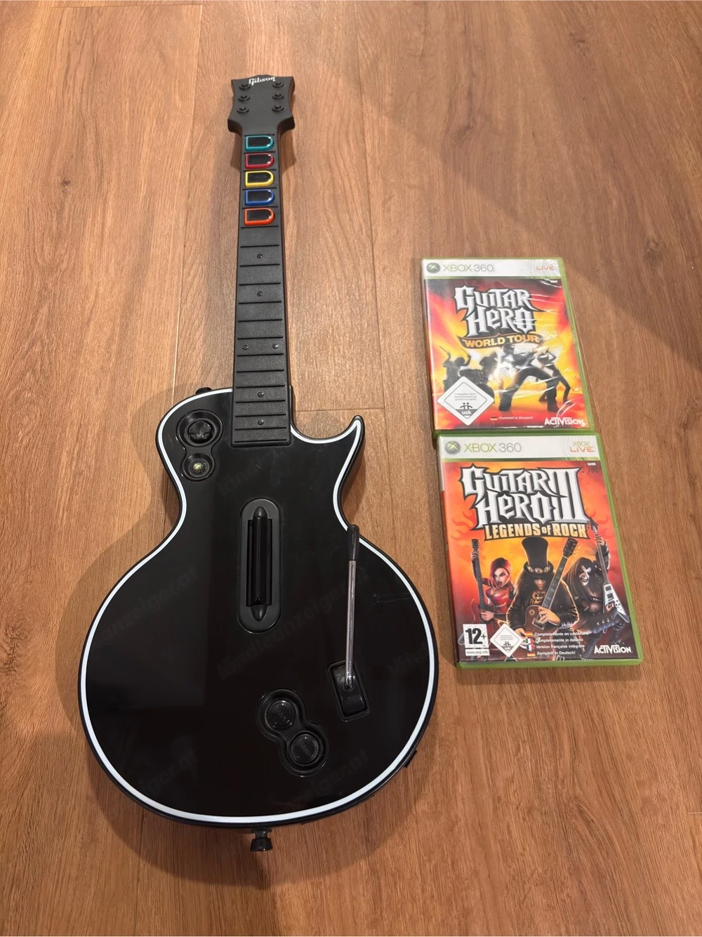 Guitar Hero Set Xbox 360 inkl. Gitarrencontroller + 2 Spiele