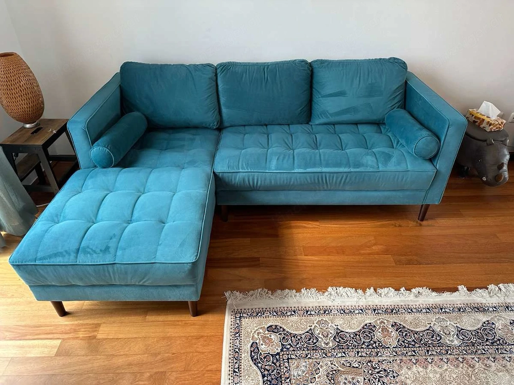 Wunderschöne Couch aus Velour Petrolfarben