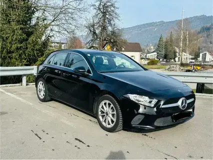 Mercedes Benz A180d 