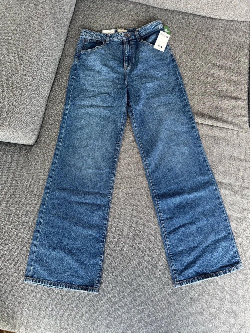 Neue C&A Jeans Wide Leg   Straight Fit Gr. 42 (W32 L32)