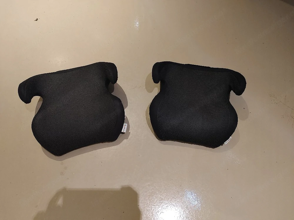 2x Kinder-Autositzerhöhung -  Top Zustand!