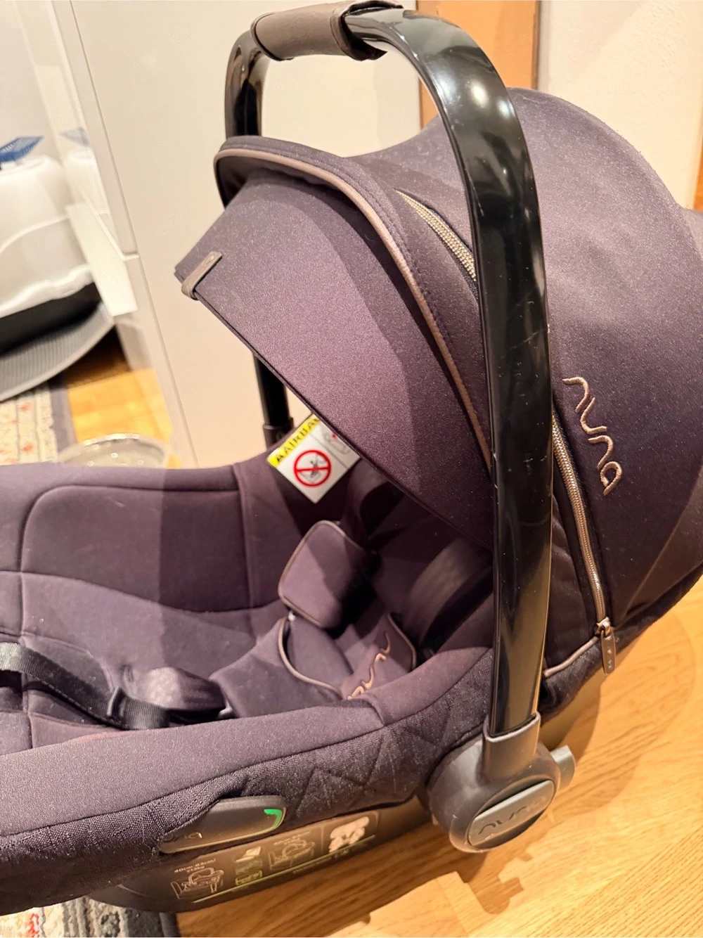 Nuna Pipa Next Babyschale Set mit Isofix & Spiegel