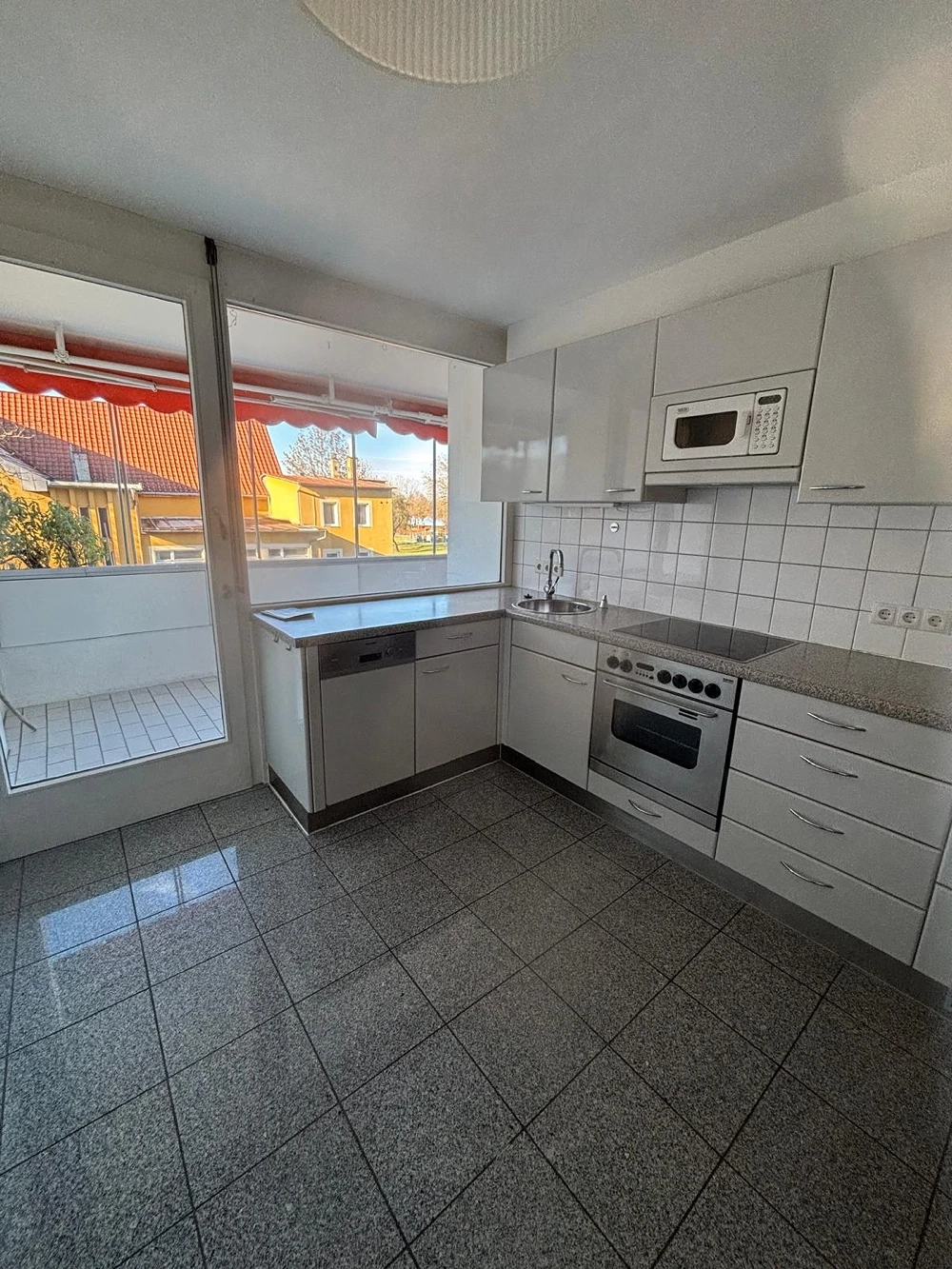 3 Zimmerwohnung in Seenähe zu vermieten