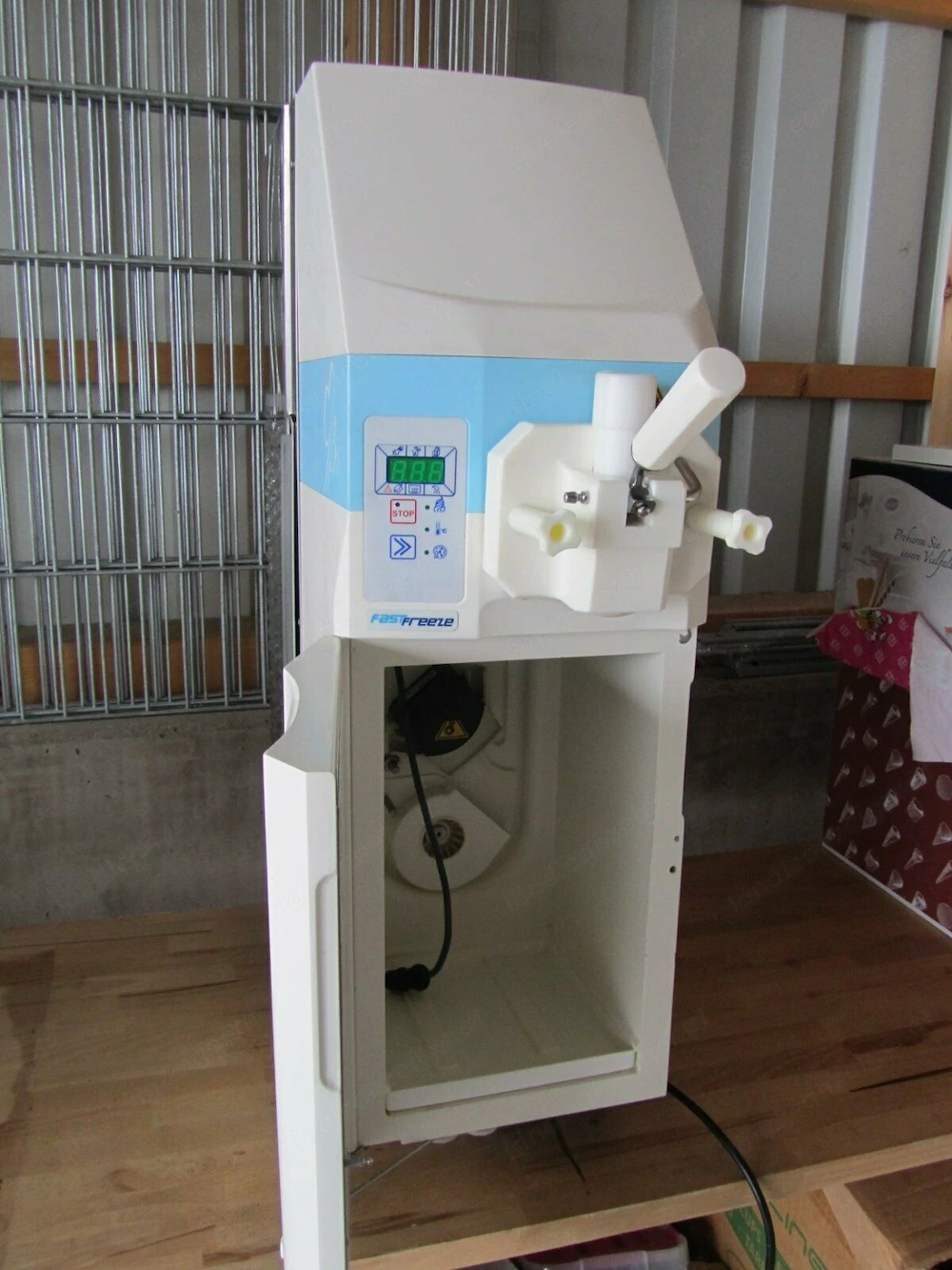 Softeismaschine und frozen Joghurtmaschine Carpigiani