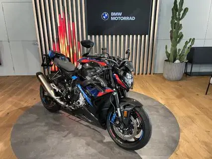 BMW M 1000 R Viel Zubehör
