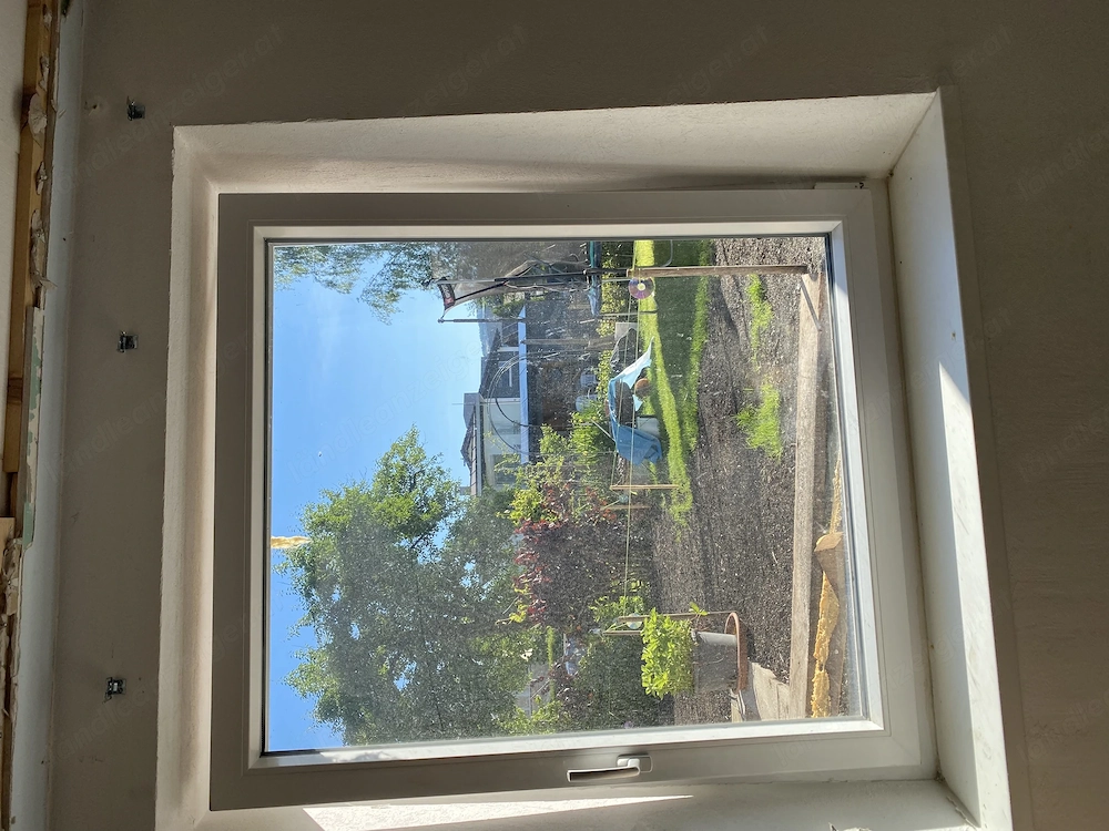 3 Fenster , 1 Flügelig, Dreh   Kipp, 2 Fach Verglasung , PVC. Je   30 zu verkaufen 