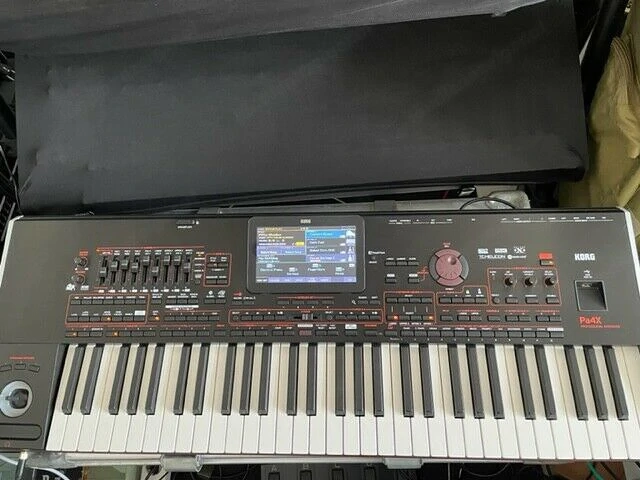 Korg Pa4x 61 Synthesizer Arranger Keyboard
