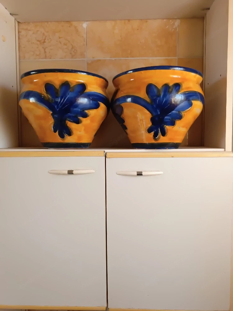 Übertöpfe d:25 H: 22 cm