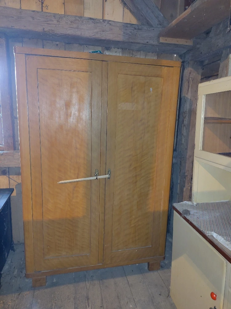 kasten schrank