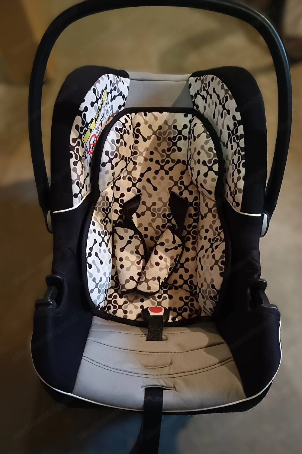 Babyschale der Marke OSANN   sehr guter Zustand