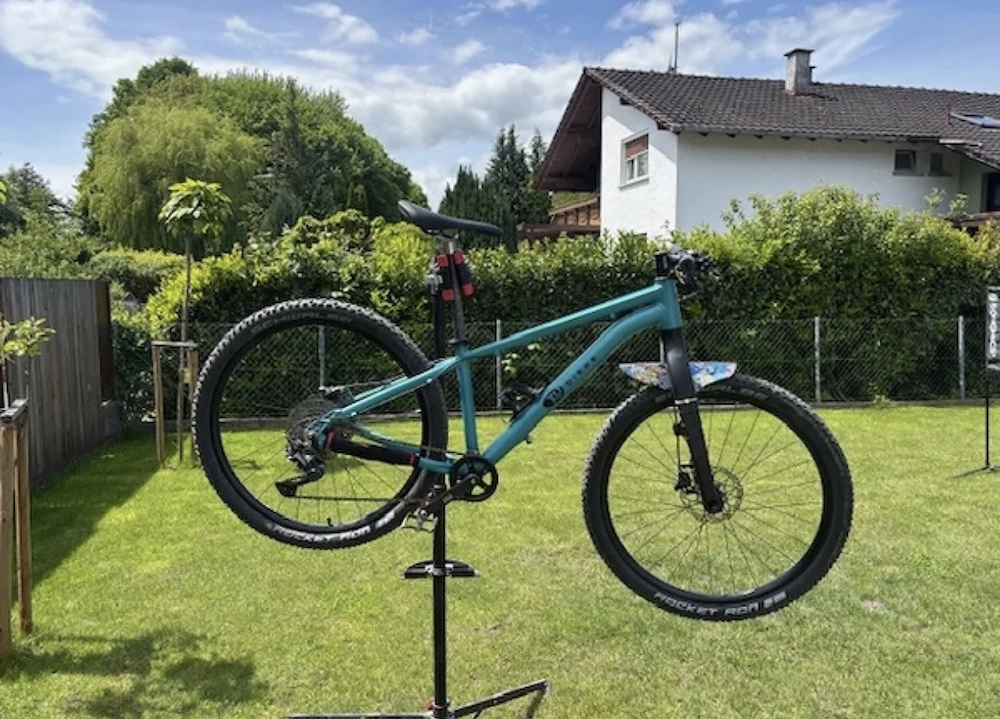 KUbikes 26 TRAIL (Premium Modell vom Kubike, 8,5-9kg leicht) -  Kinder Fahrrad MTB, 26 Zoll