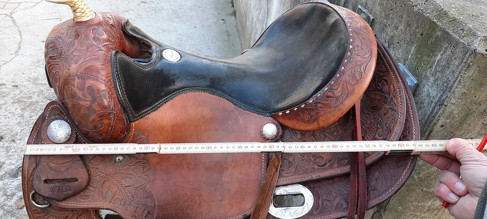 Westernsattel long Horn