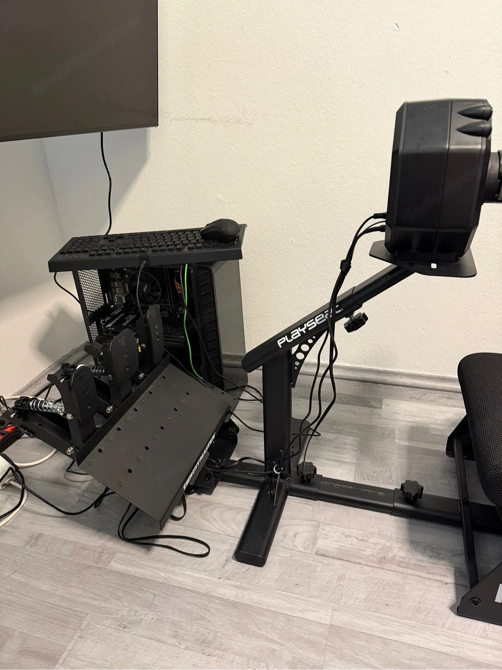 Playseat wie neu vor 2 monate gekauft