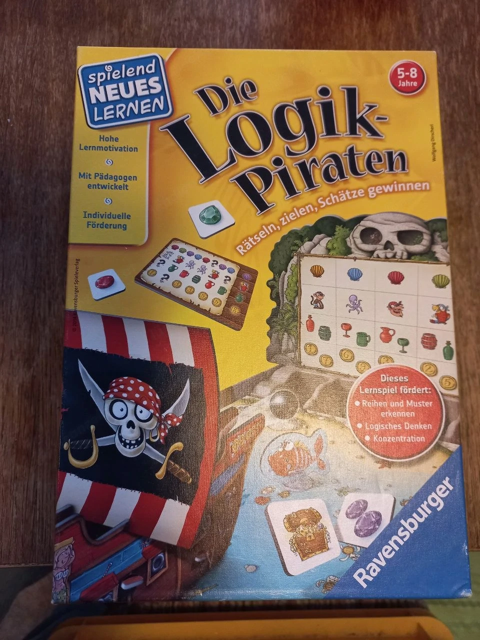 Die Logik Piraten Brettspiel