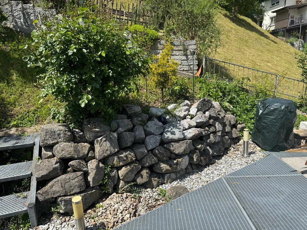 Felsmauer für Garten