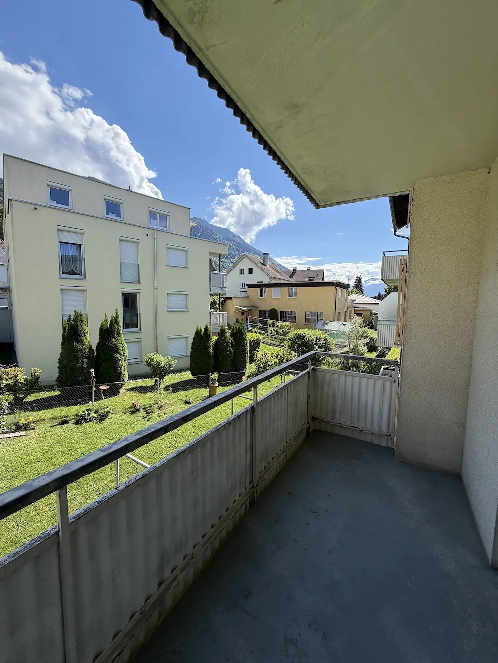 2-Zimmer-Wohnung in Feldkirch-Tisis, ruhige Lage, Balkon, Stellplatz 