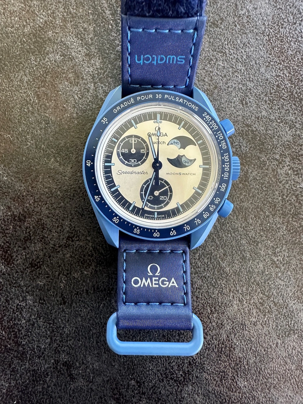 Scwatch X Omega MISSION to the Super Blue Moonphase