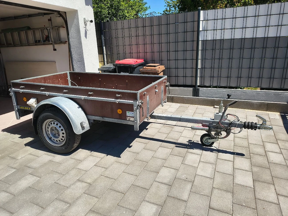 Hirth PKW Anhänger gebraucht, gebremst. 1200 KG Gesamtgewicht.
