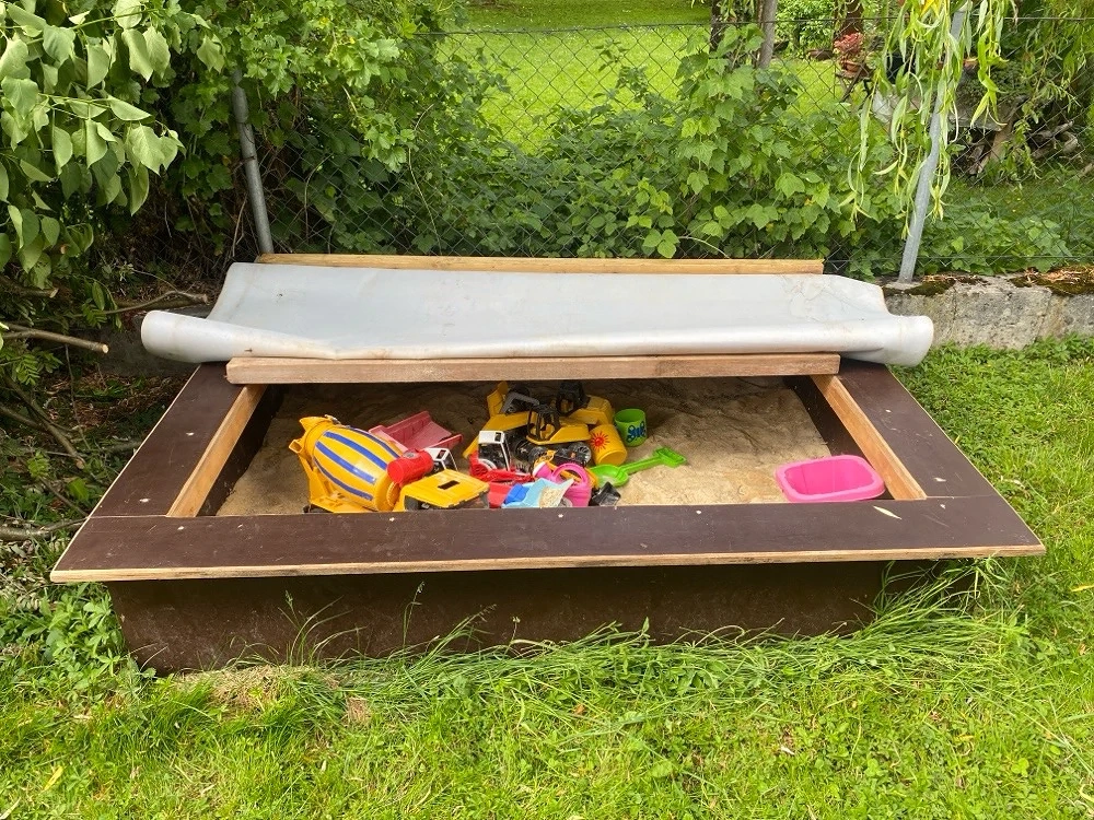 Sandkiste hochwertig