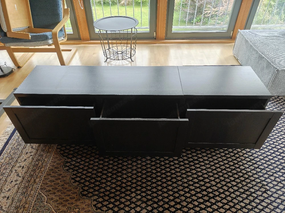 Lowboard von Ikea
