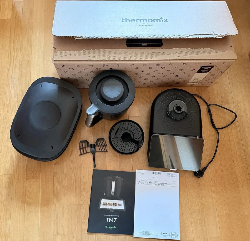 Vorwerk Thermomix TM7 neuwertig mit Rechnung, Restgarantie