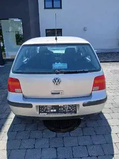 VW Golf 1700
