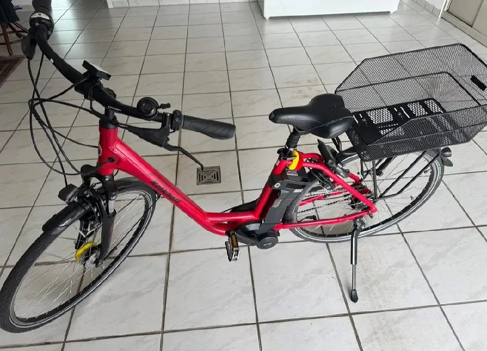 Damen E-Bike 28"   Hervorragender Zustand   Sehr wenig genutzt
