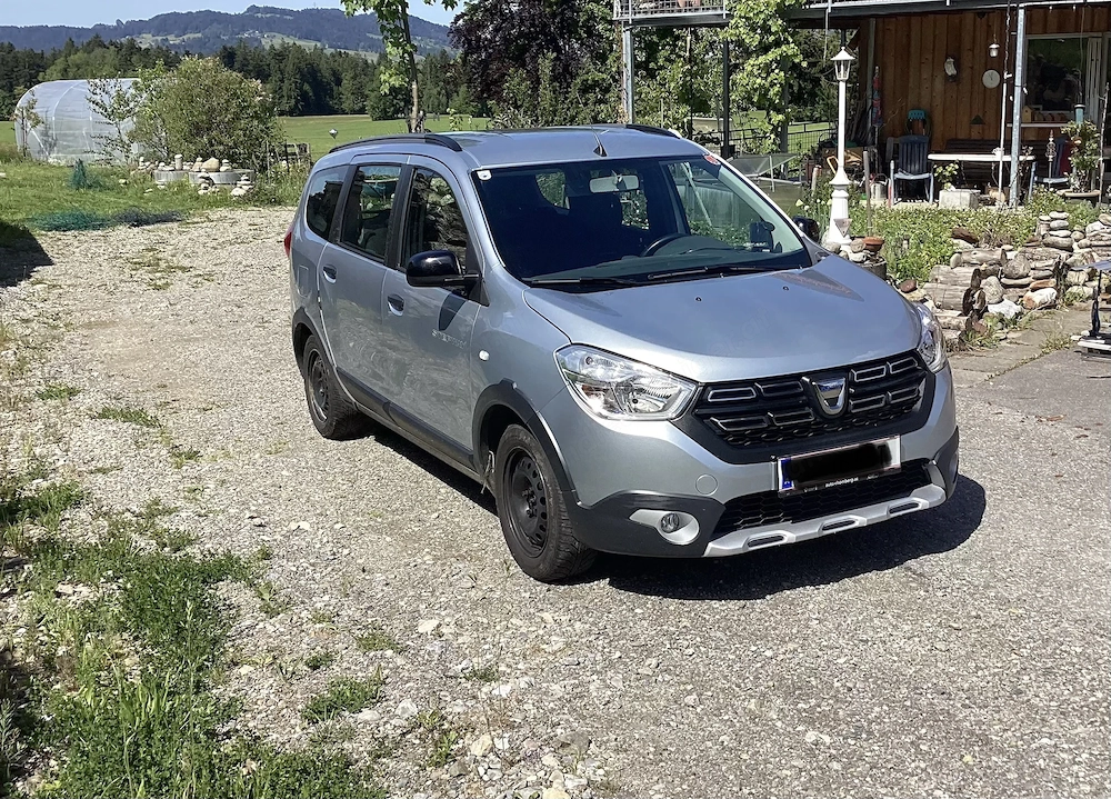 Dacia Lodgy Blue dCi 115 Celebration