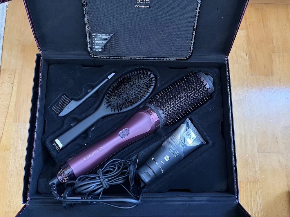 GHD duet blowdry 2-in- hair dryer brush im Set