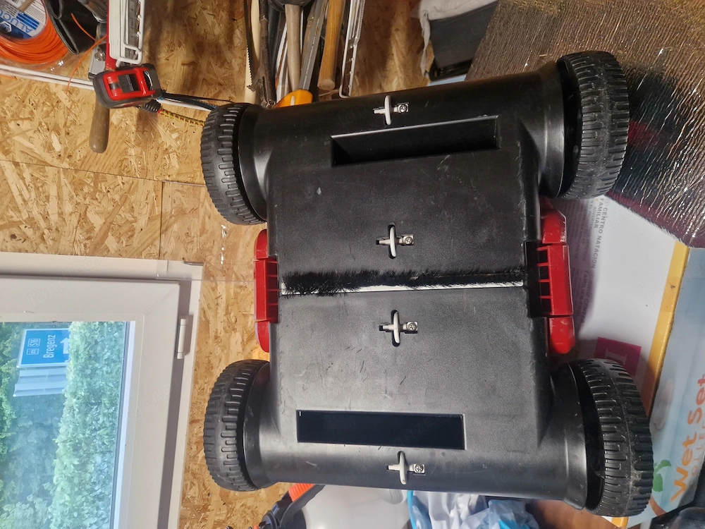 Pool Roboter