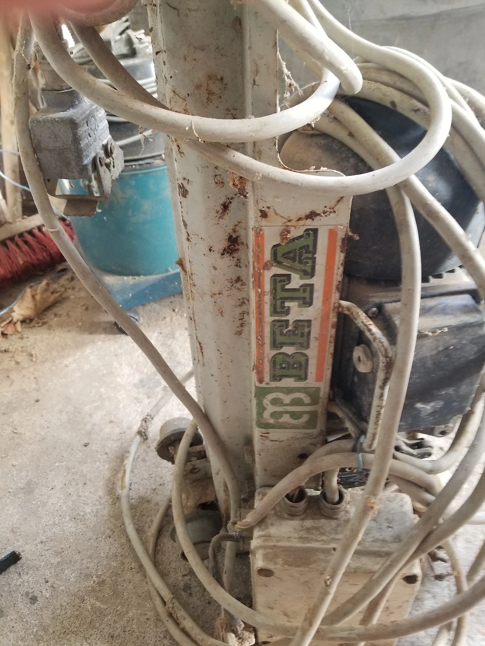 Baukran ohne Mast