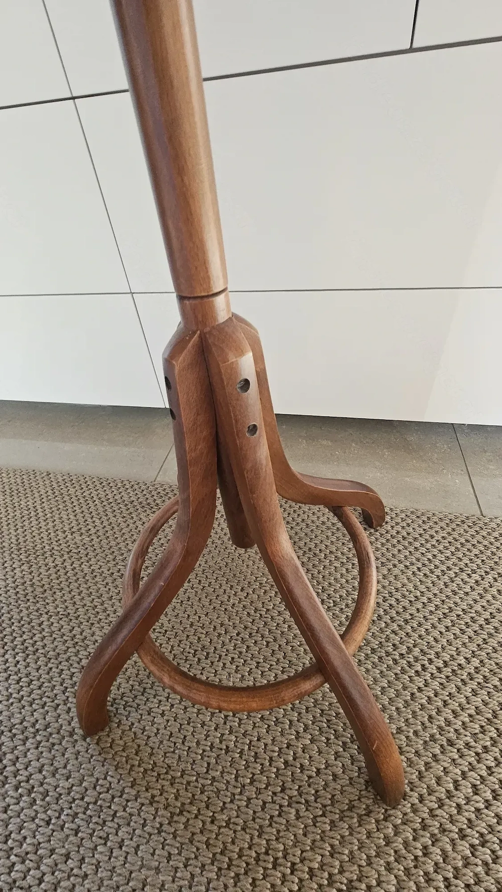 Bugholz Garderobenständer   Kleiderständer im Thonet Stil 