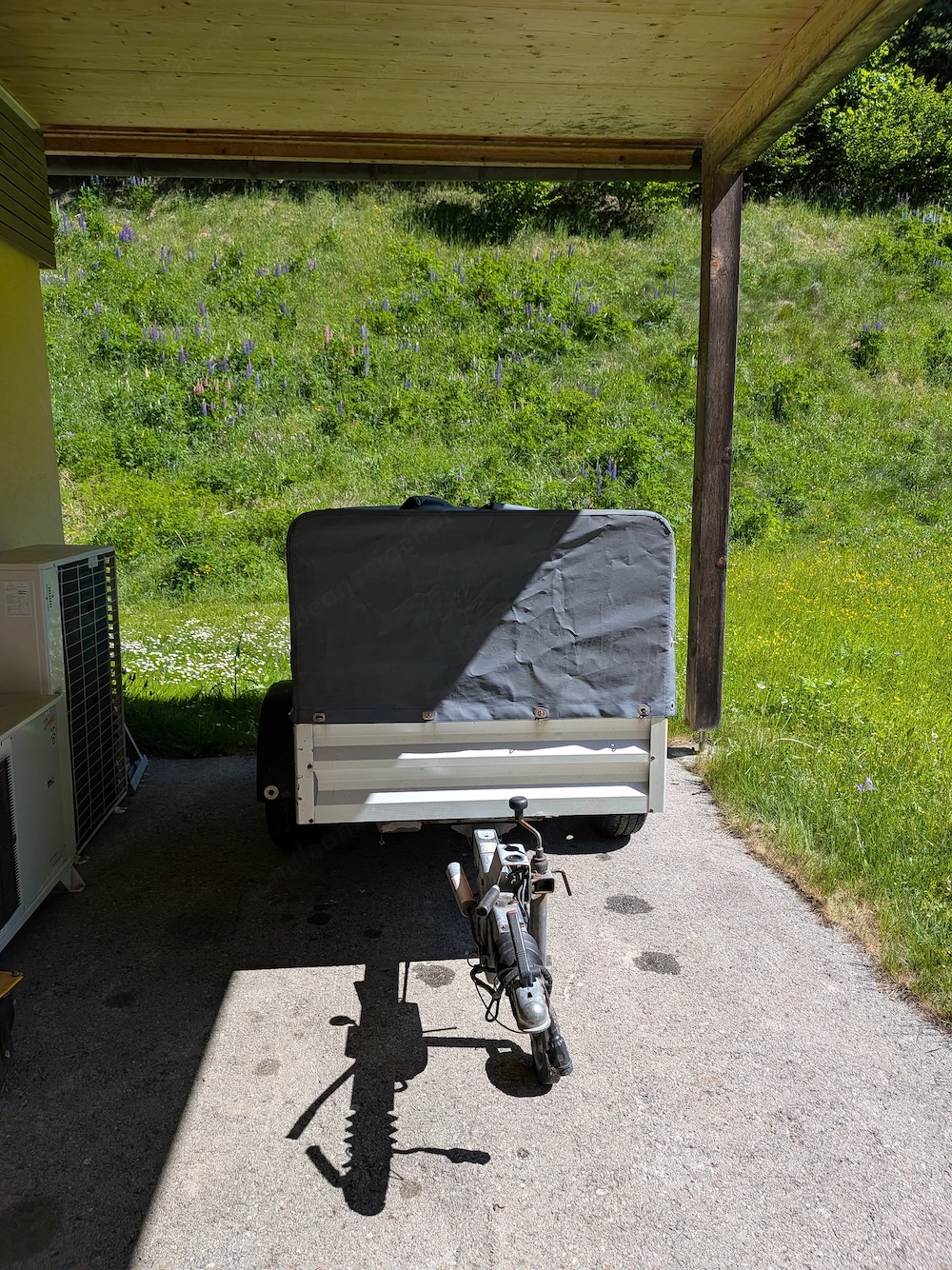 Anhänger gebremst, vorgeführt zu verkaufen 