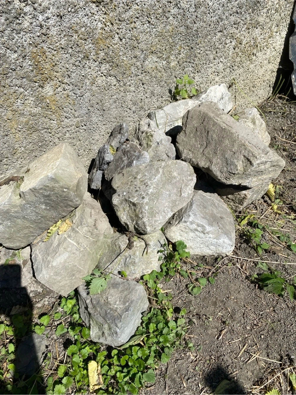 Steine Natursteine Mauersteine