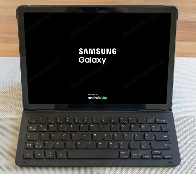 Samsung Tablet mit Tastatur