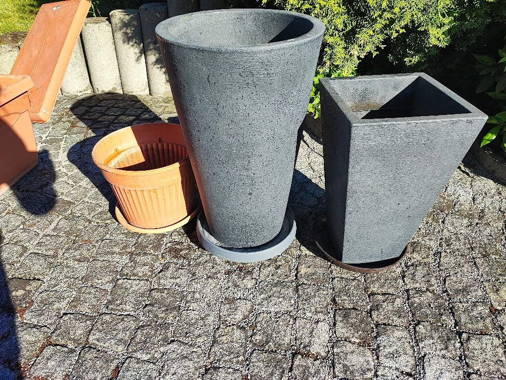 3 Töpfe mit Untersetzer 