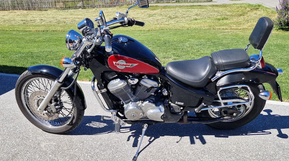 Verkaufe Honda Shadow VT 600 CP - top Zustand inklusive Service 202604 und Pickerl bis 202704