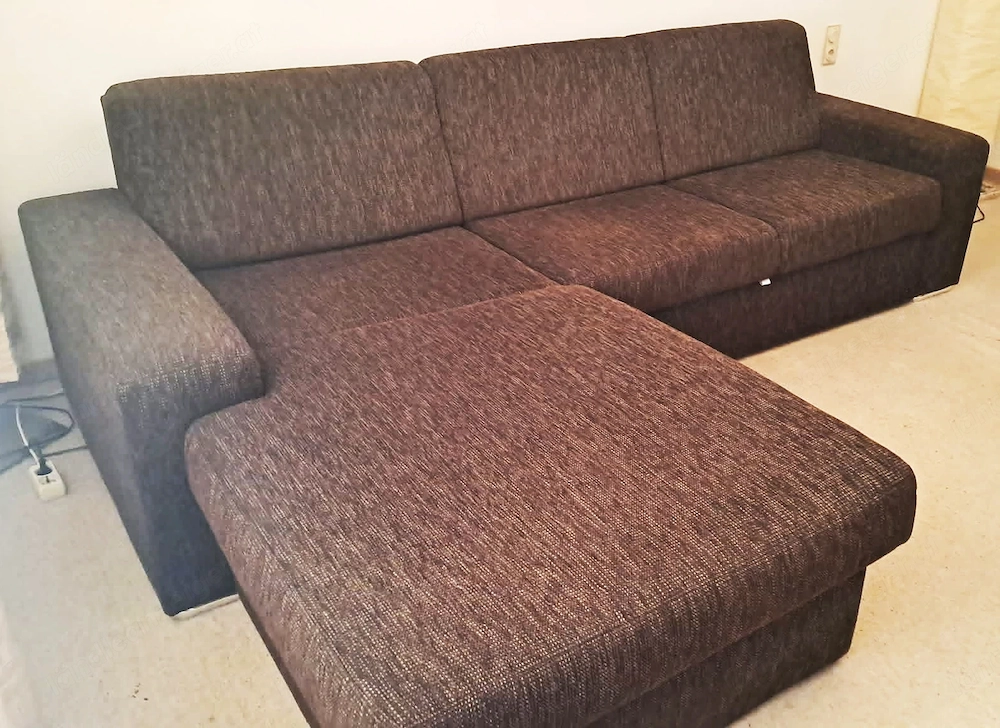 Couch mit Bettfunktion und Stauraum zu verkaufen