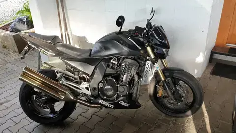 Kawasaki Z 1000 (ZRT00A), Bj. 04 2003 zu verkaufen
