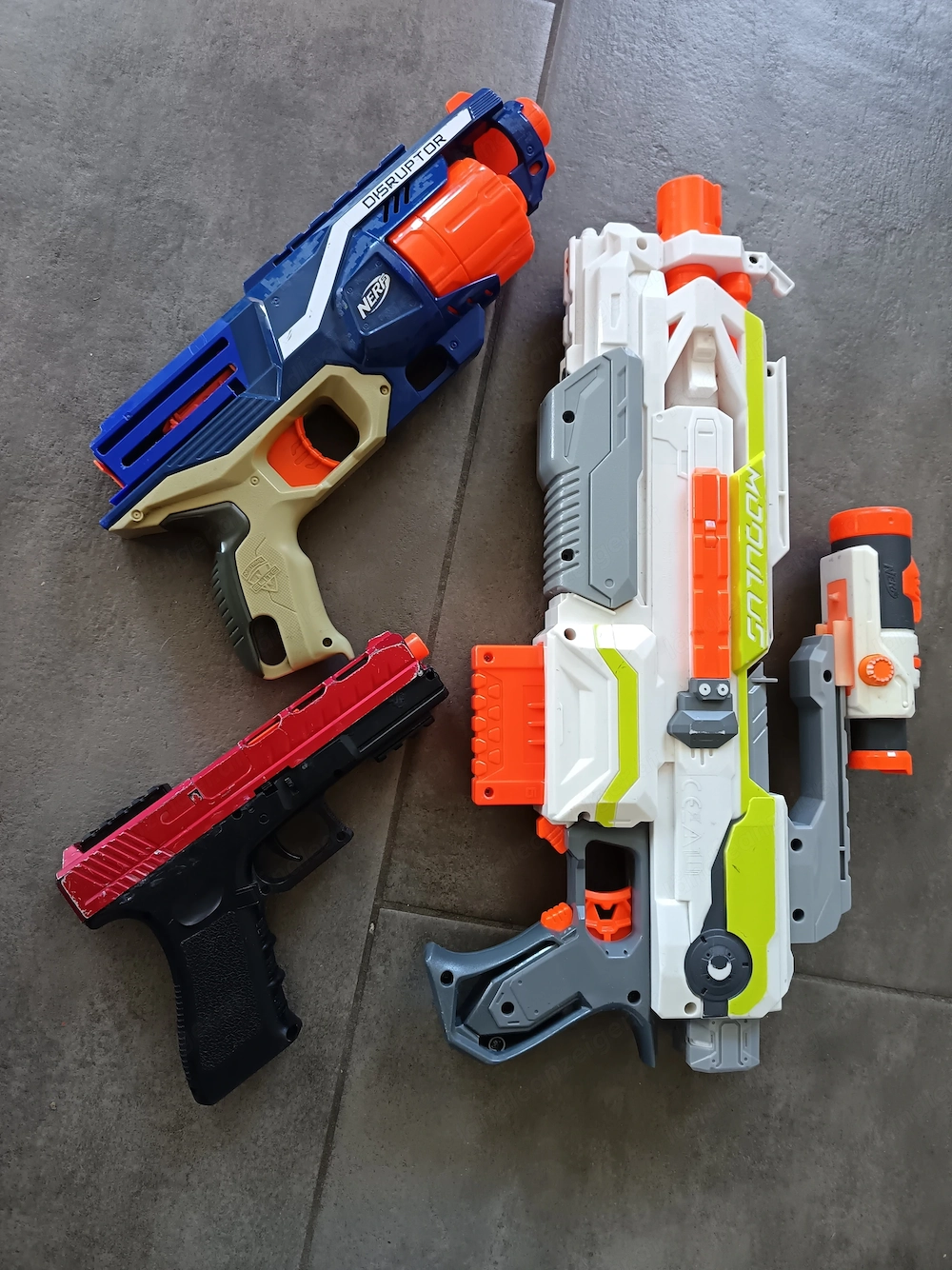 Spielzeug Waffen zu verschenken