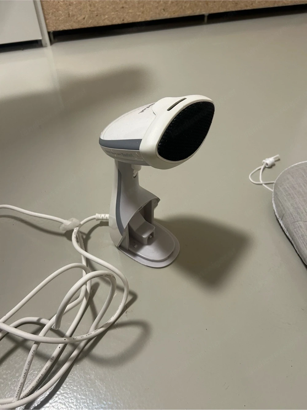 TEFAL Dampfbürste inklusive Bügelbrett