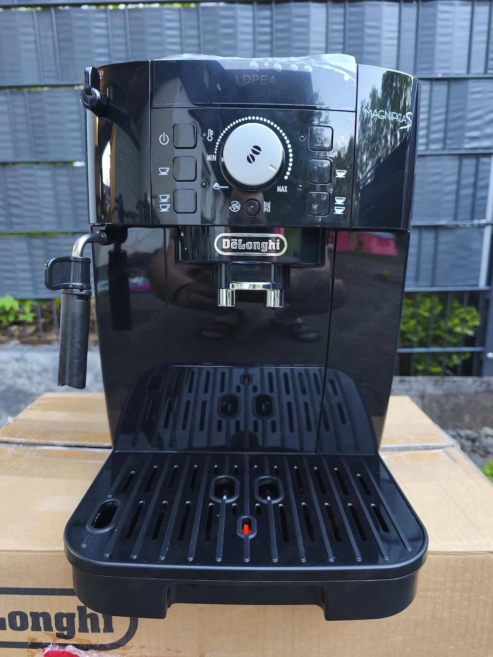 DeLonghi Magnifica S Kaffeevollautomat   WIE NEU
