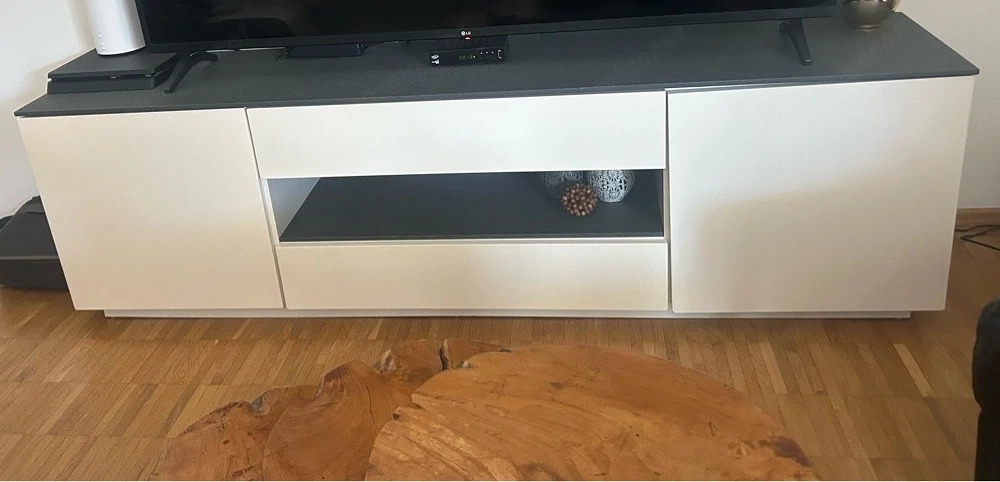 Fernseher Kommode
