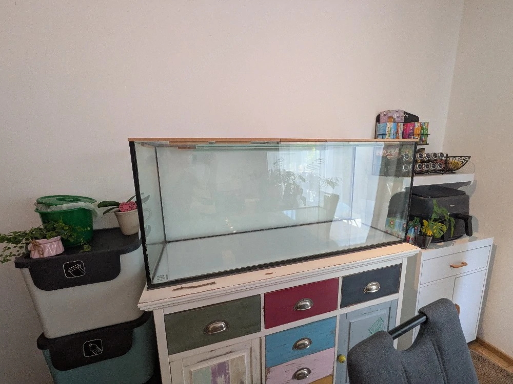 Verkaufe Aquarium bzw. Hamstergehege
