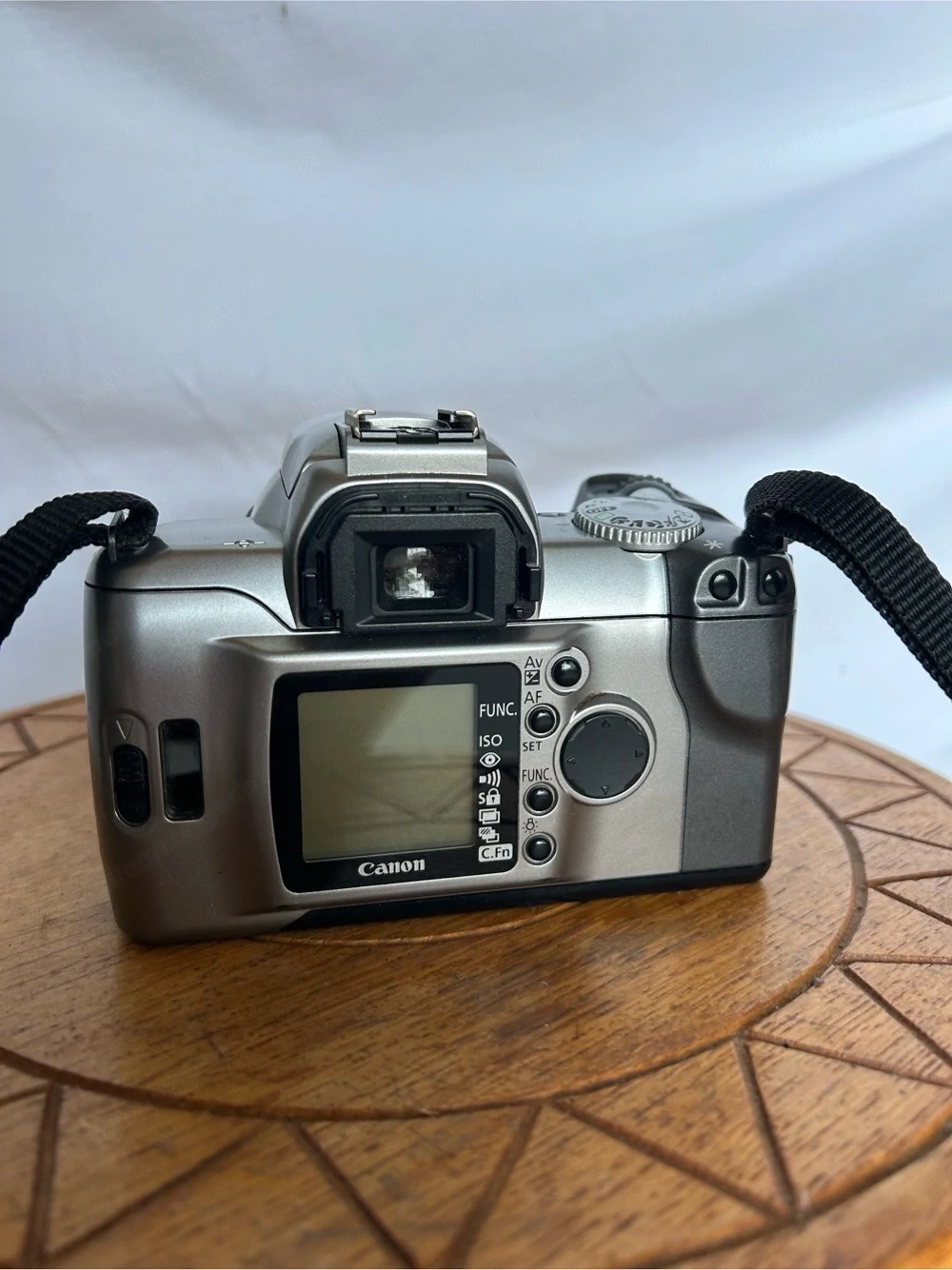 Canon EOS 300x