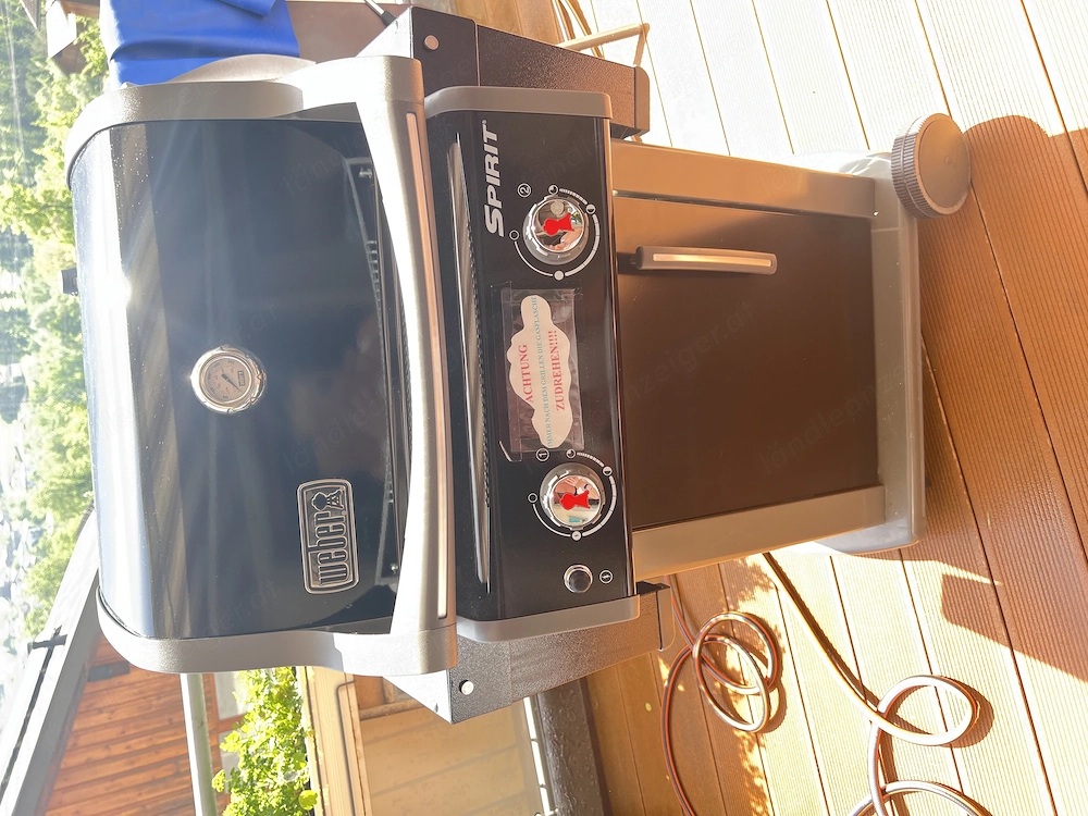 Weber Gasgrill Spirit , 2 flammig neuwertig 